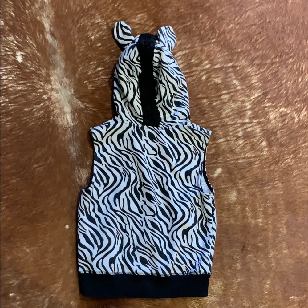 Zebra Vest - Picture 2 of 7